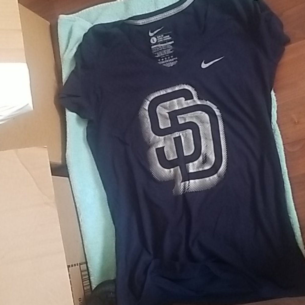 Nike slim fit v neck SD shirt. San Diego - Picture 2 of 5